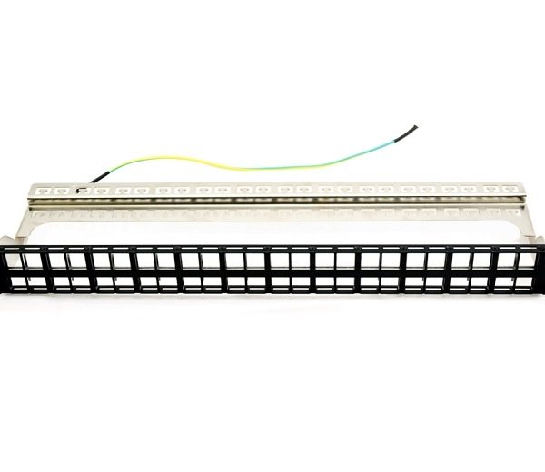 PATCH PANEL CU 48 PORTURI, 1U, NEECHIPAT, ECRANAT